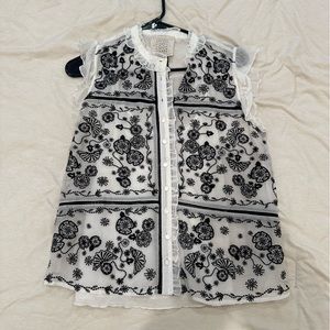 Johnny Was Embroidered Sleeveless Blouse - S